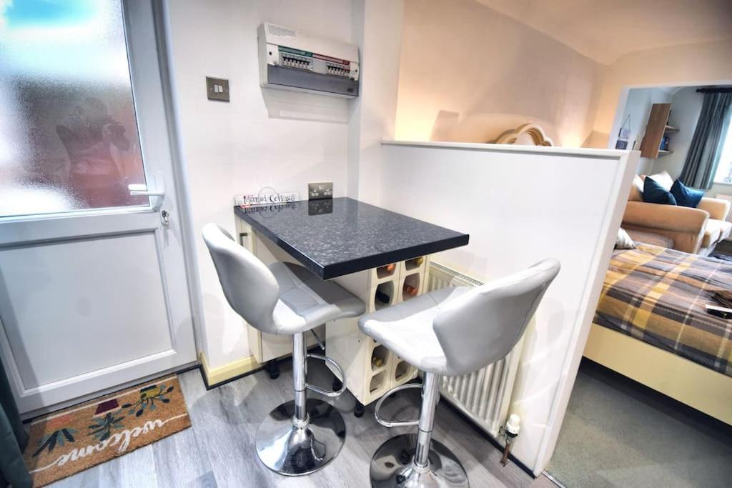 Mermaid Cottages Frinton-on-Sea Esterno foto